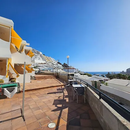 Appartement With Sea View Close To The *