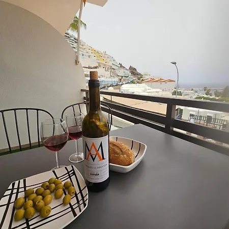 With Sea View Close To The Appartement
