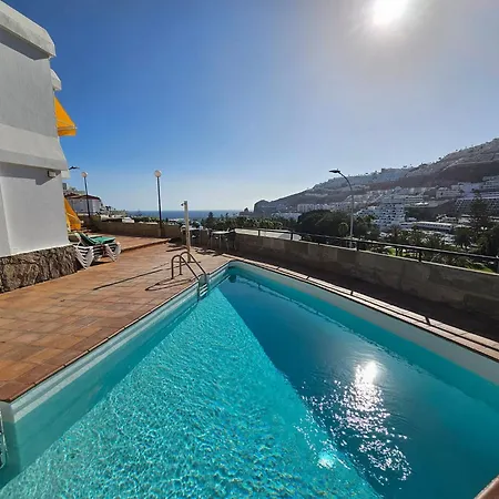 Appartement With Sea View Close To The