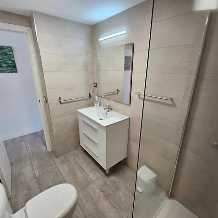 Appartement With Sea View Close To The