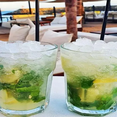 아파트 With Sea View Close To The *