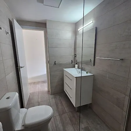 아파트 With Sea View Close To The