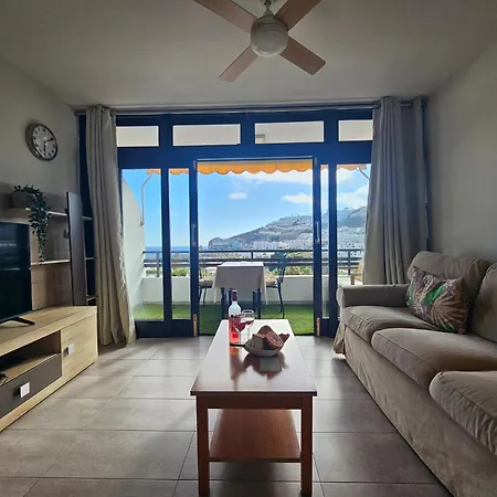 With Sea View Close To The 아파트 *