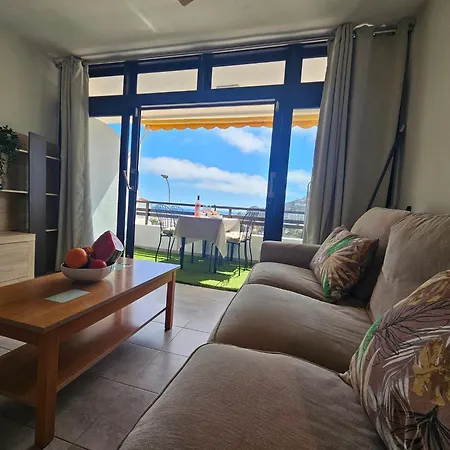 With Sea View Close To The 아파트