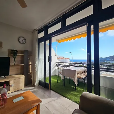 With Sea View Close To The 아파트 Mogán